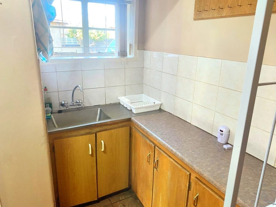 To Let 4 Bedroom Property for Rent in Kuruman Northern Cape